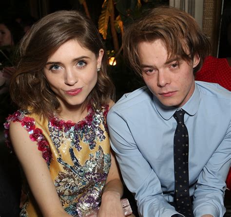 how did natalia dyer and charlie heaton meet  Charlie Heaton has been in a relationship with her Stranger Things co-star, Natalia Dyer since 2016